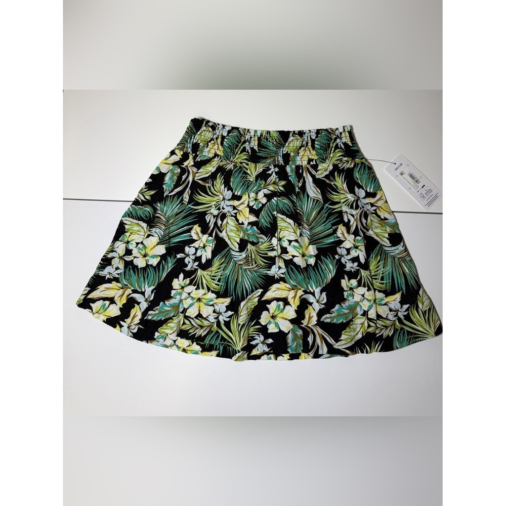 NWT Hurley Tropical Floral Skater Mini Skirt Hawaiian Coastal Small - Picture 2 of 10